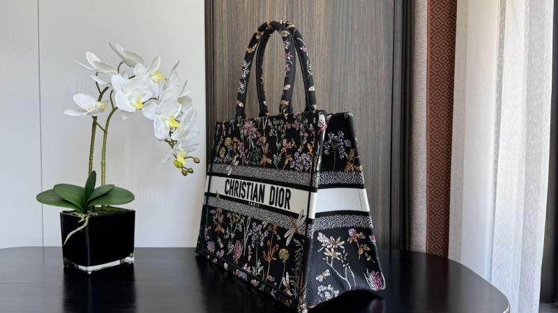 Christian Dior Shopping Bags